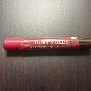 Burt's Bees Lip Shimmer in Deep Berry